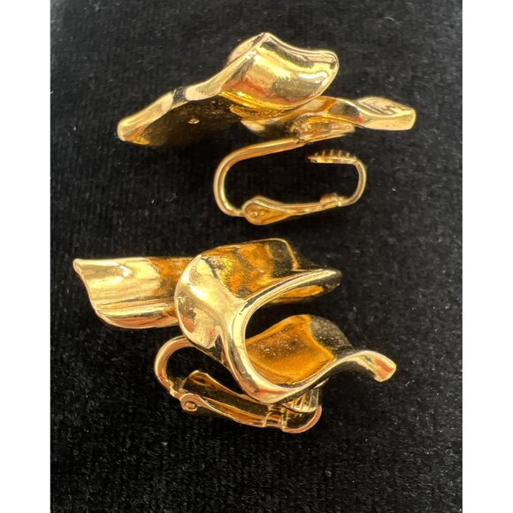 Avon Gold-Tone Ribbon Clip-On Earrings - Picture 5 of 6